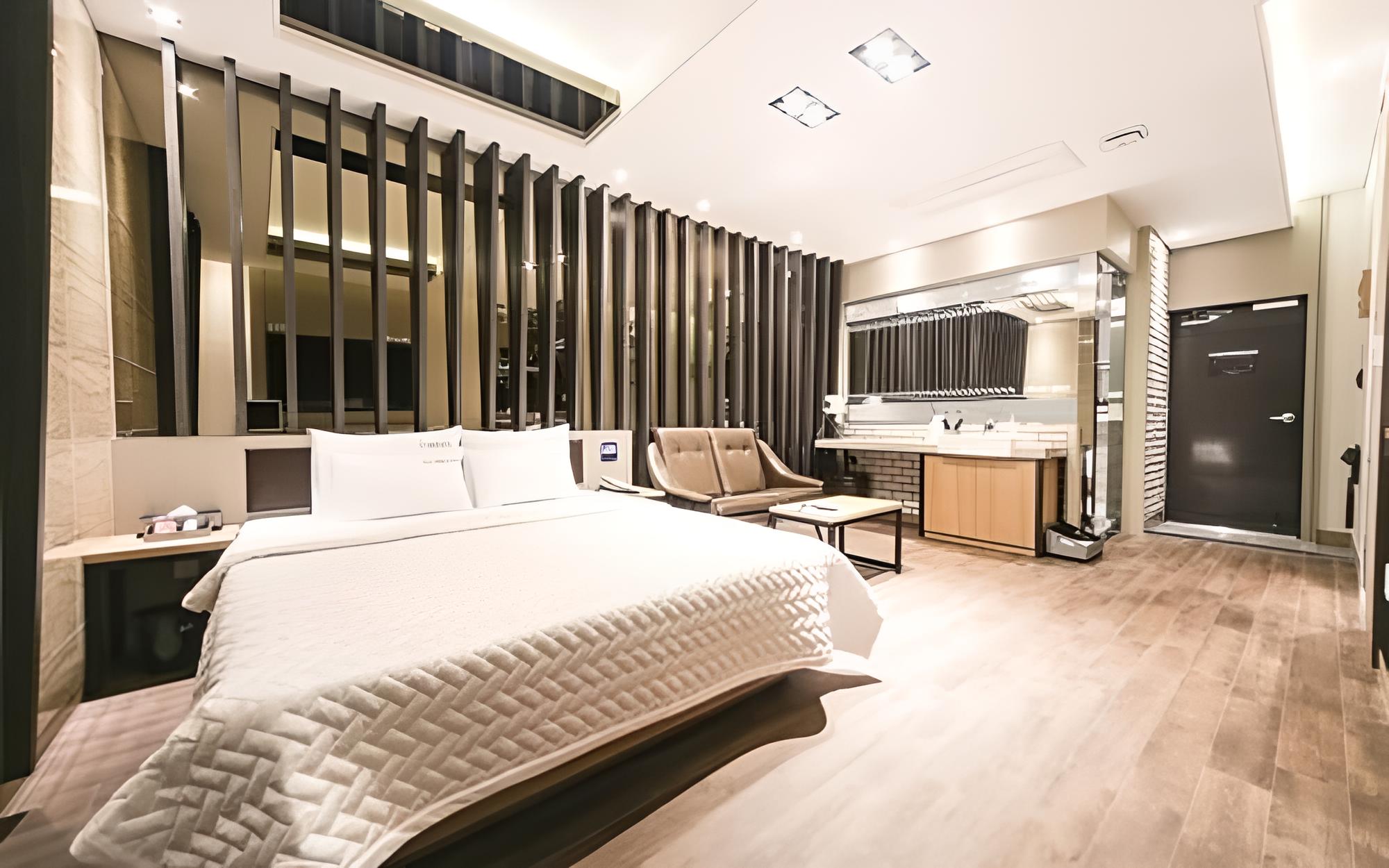 Gyeongju Yolo Unmanned Hotel