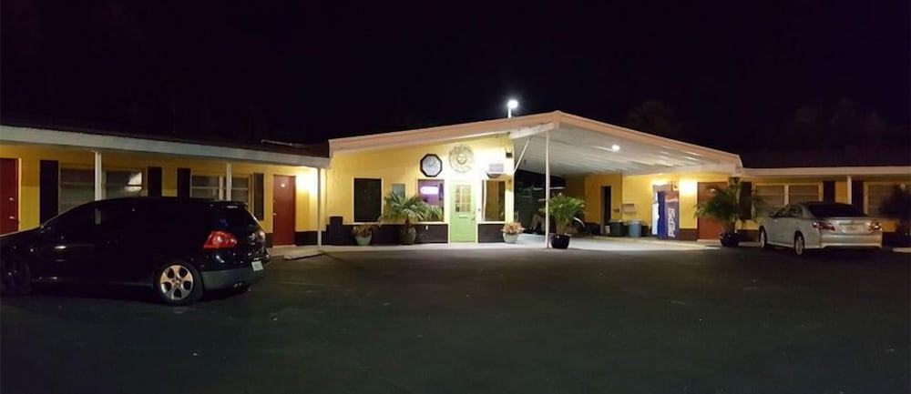 Tropicana Motel Wauchula - Property Image 14