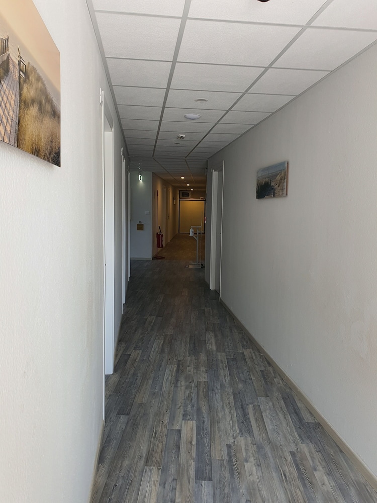 Photo 30