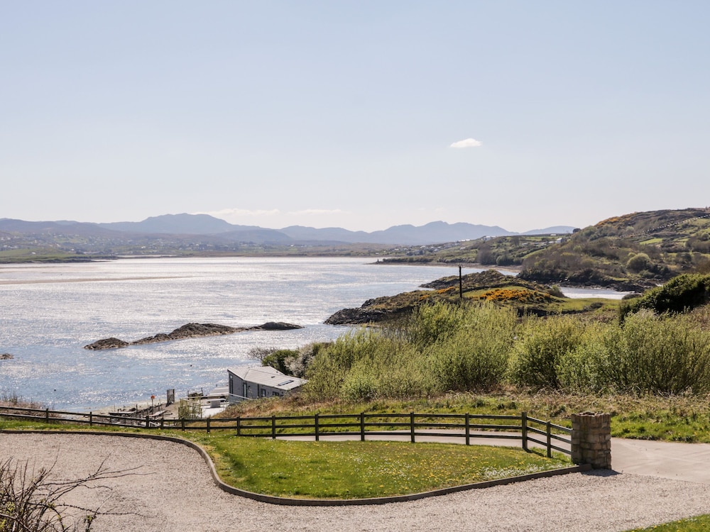 Inverbeg Cottage 1