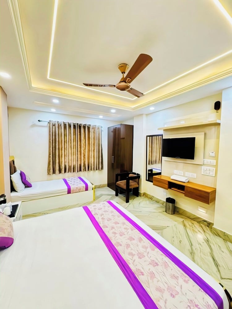 Hotel Satwa 29