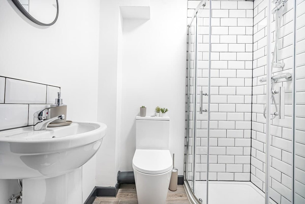 5-bed 5 En-suite Apartment in Manchester