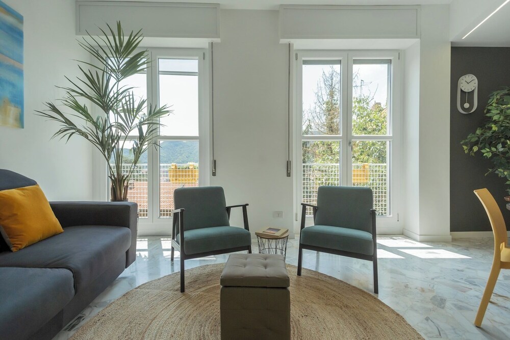 Como Panorama by Rent all Como