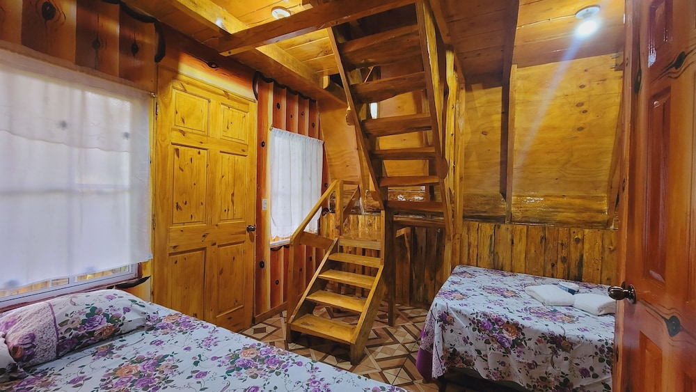 Hostal El Pital Lecho de Flores