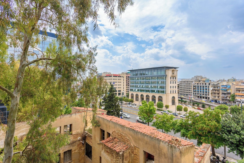 Zeus 2-Bedroom Apt with Acropolis View
