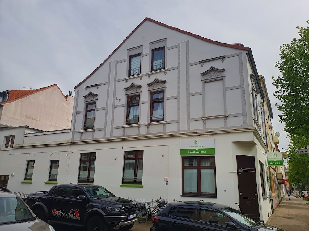 Aparthotel B & L