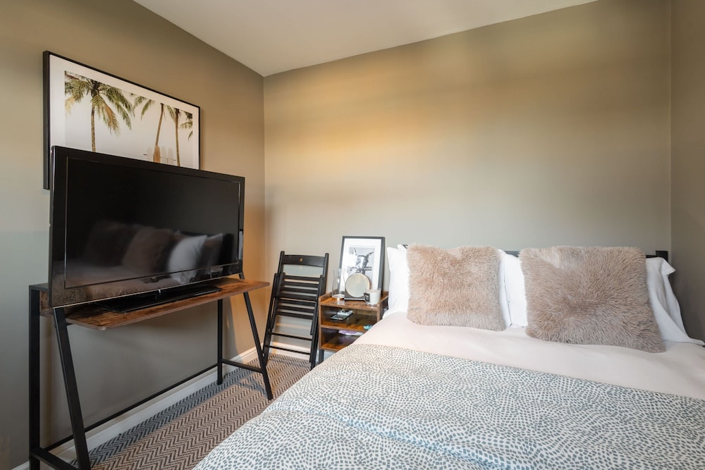 Host Stay Martinhoe