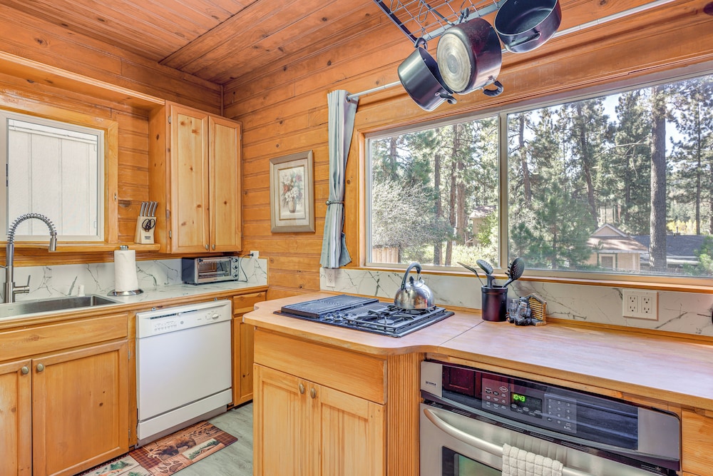 Ski, Hike & Fish: Big Bear Lake Retreat