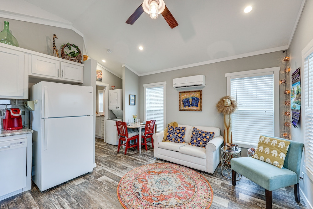 Vilonia Country Cabin w/ Grill, Fire Pit + More!