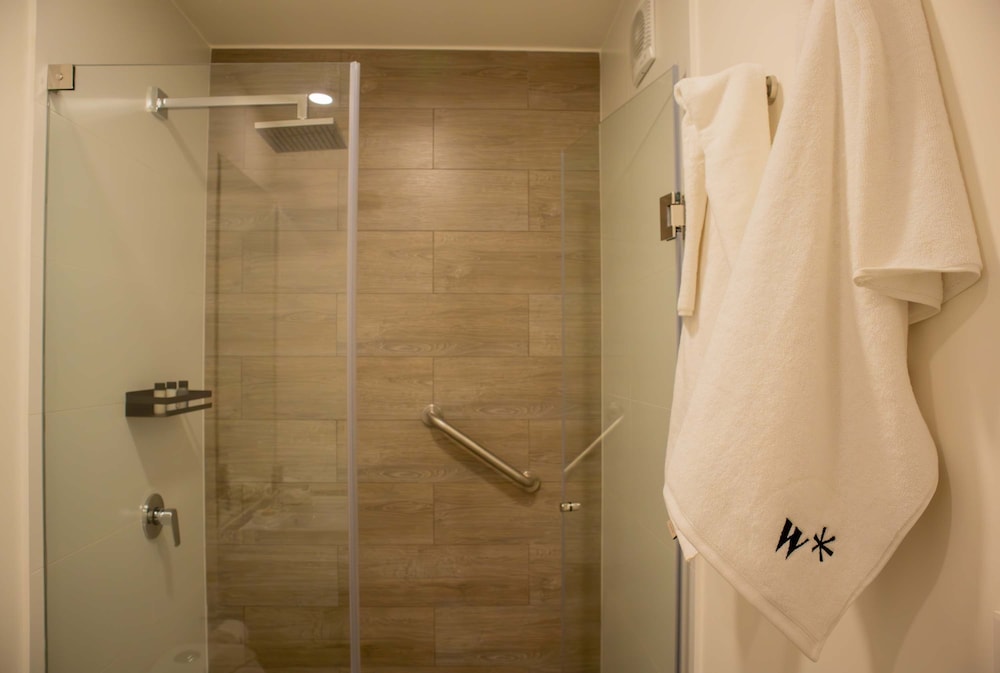 w Stunning 1BR w Terrace in Miraflores
