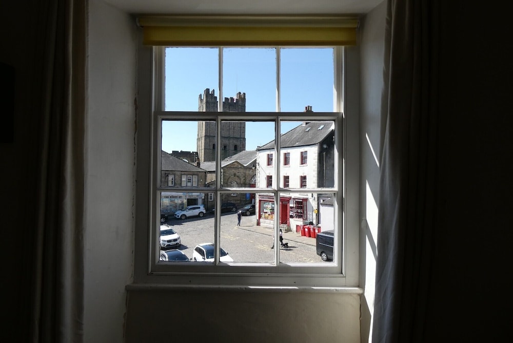 The Castle Tavern