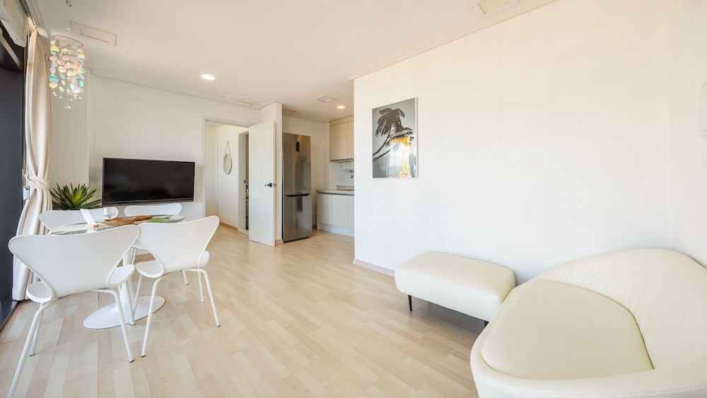 Yeosu Sorrr Spa Oceanview Pension