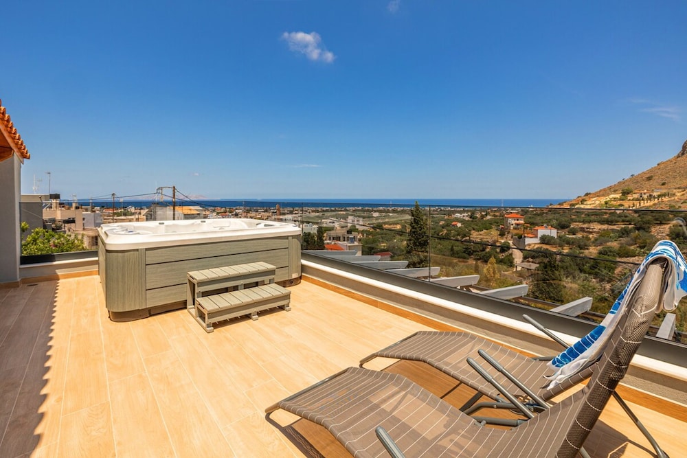 Villa Bella With Jacuzzi