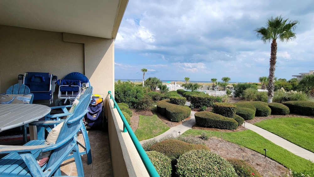 Desoto Beach Club 102