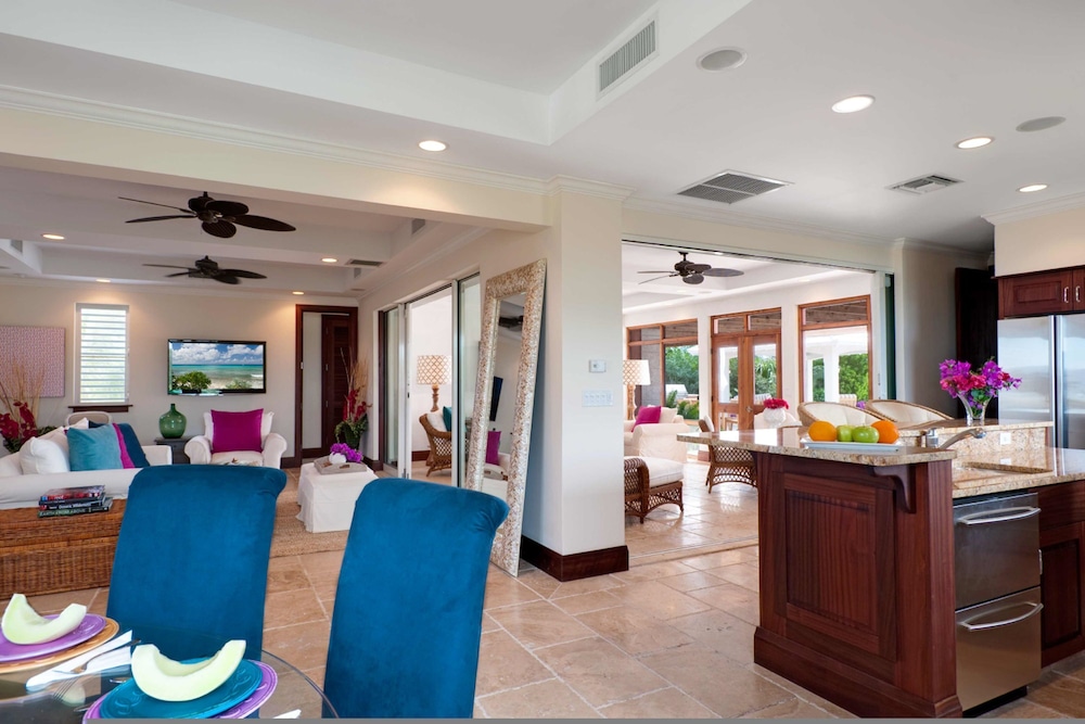 Villa La Percha With 4 Bedrooms and 4 5 Bathrooms