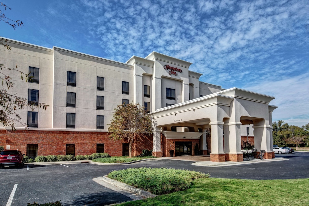 Oxford Vacations - Hampton Inn Jacksonville-Anniston Area - Property Image 1