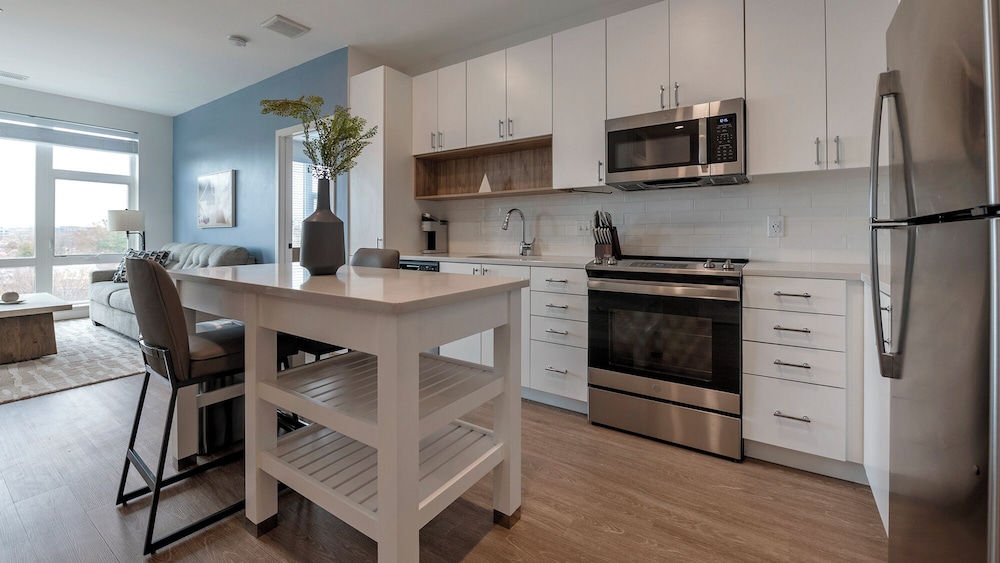 Landing Furnished Apartments - Alexandria