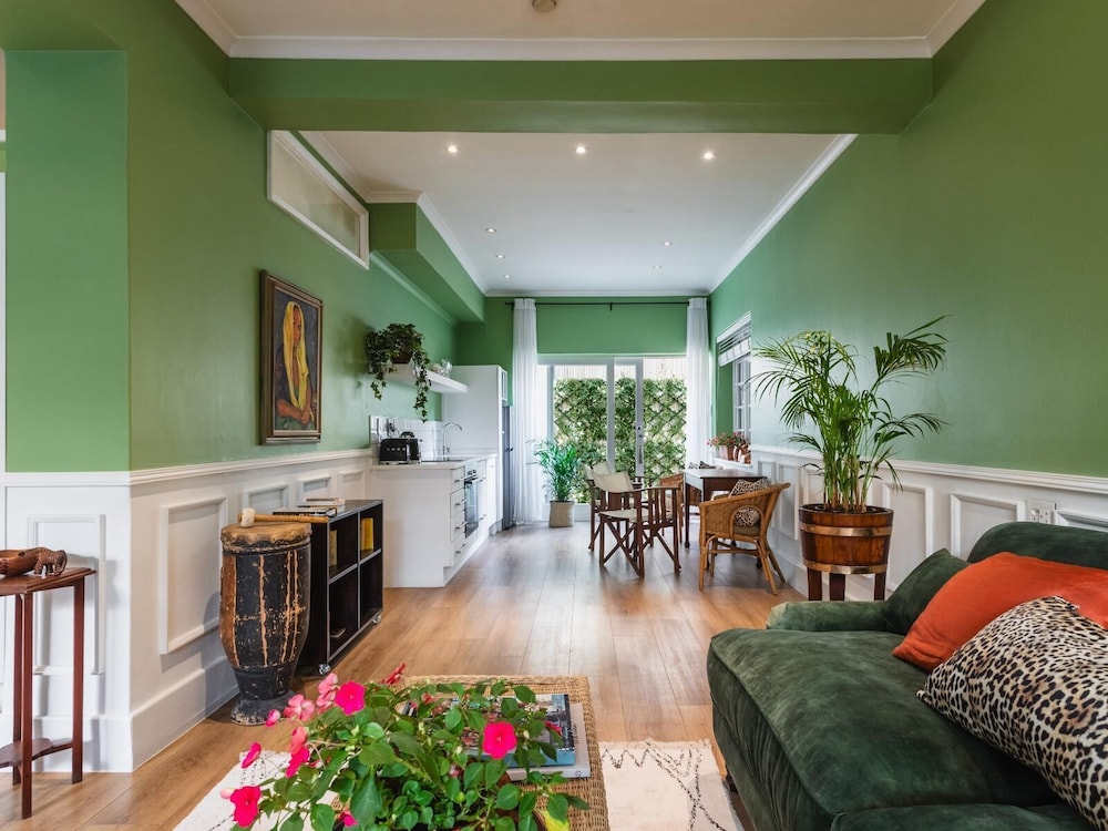 Nicol Street Heritage Cottages
