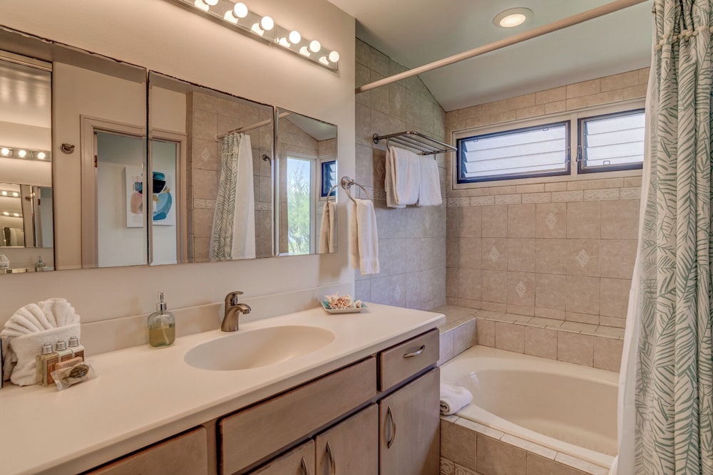 Kapalua Ridge Villas by KBM