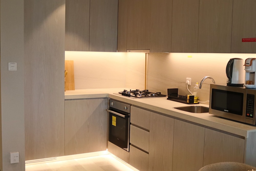 Condor Concept 7 - JVC Holiday Homes