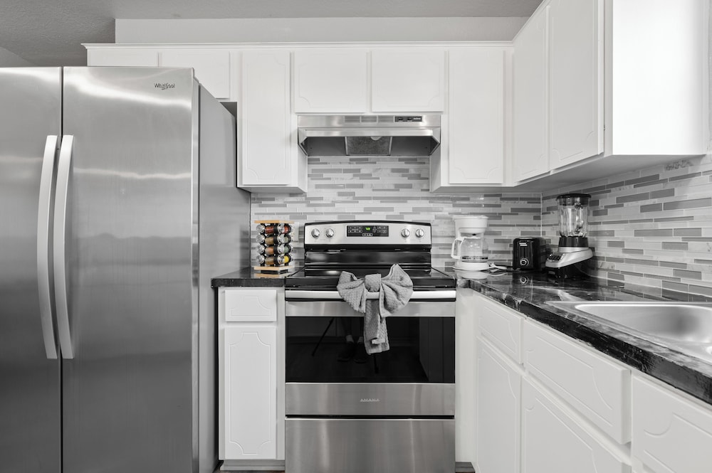Deek Drive D