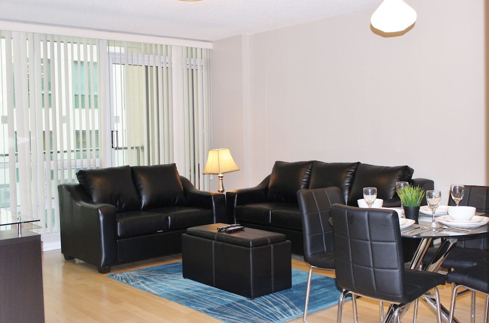 WhiteHall Suites- Yorkville