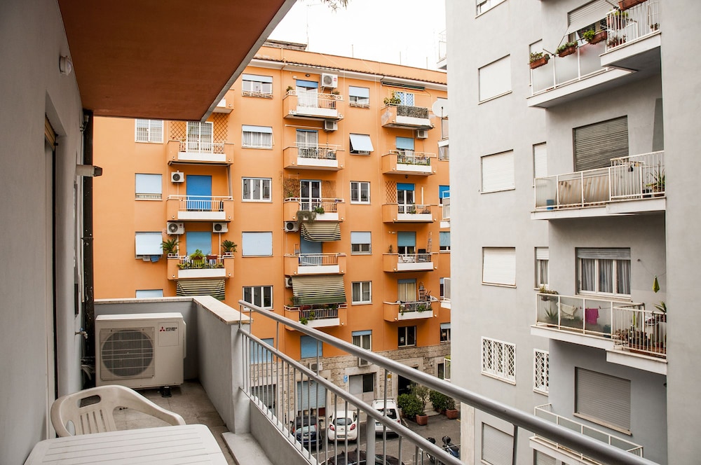 San Pietro Bright Apartment