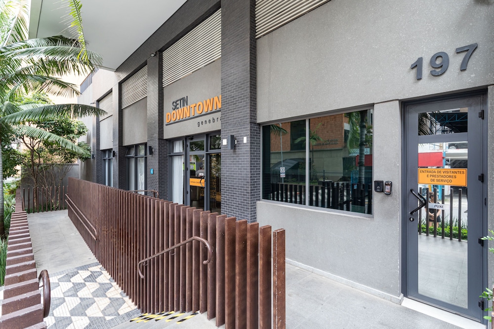 Setin Downtown Genebra by Viva - Apartamentos completos na Bela Vista com piscina