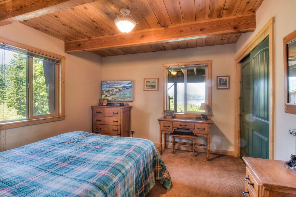 Chamberland Getaway - Property Image 22