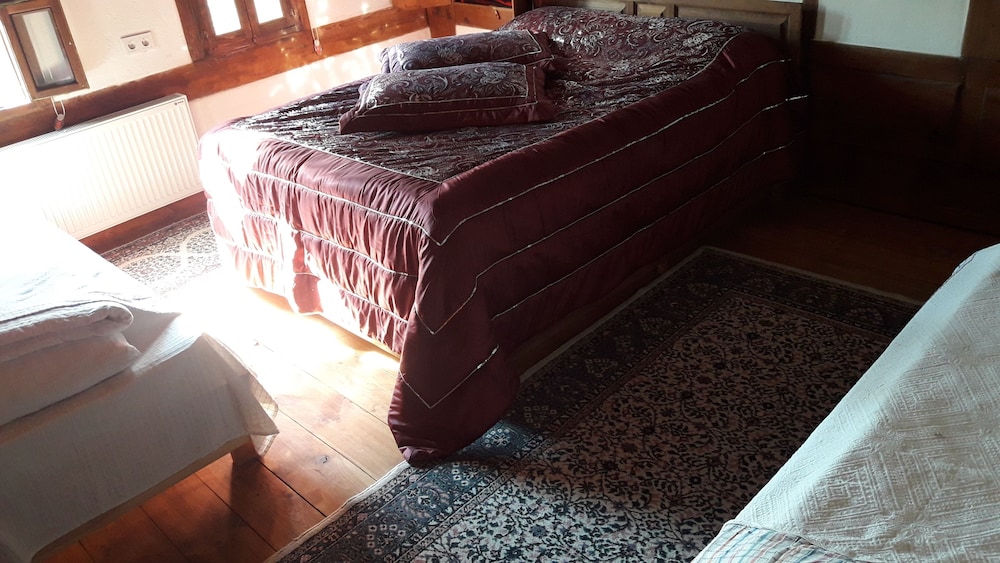 Safranbolu Camlica Konagi Carsi Evi