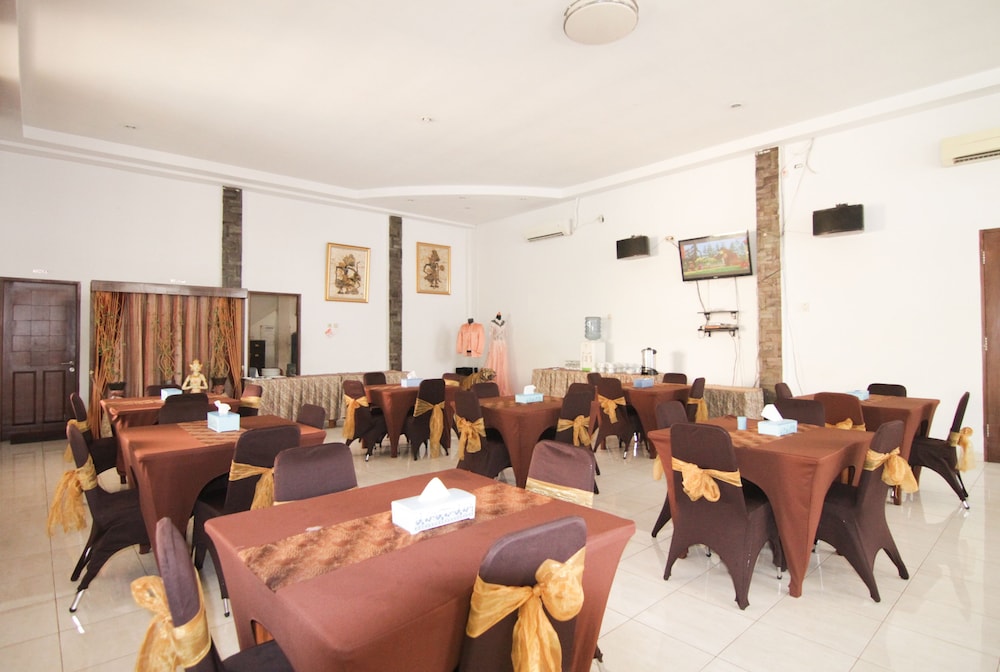 Grand Ciwareng Inn