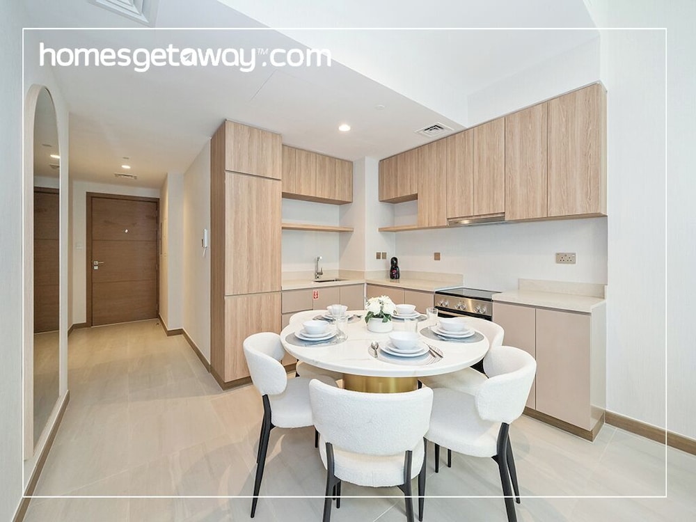 Stylish 2BR Fully Furnished Unit at Business Bay