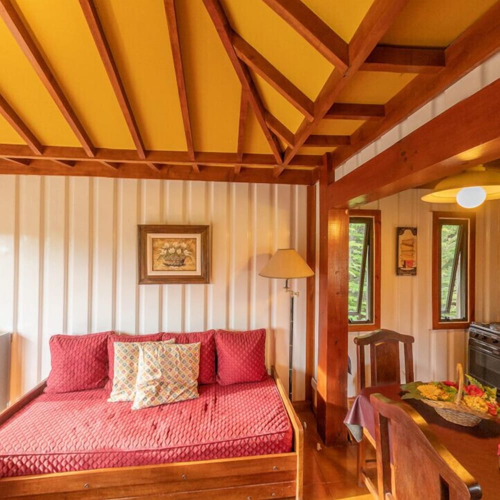 Cabañas Del Martial
