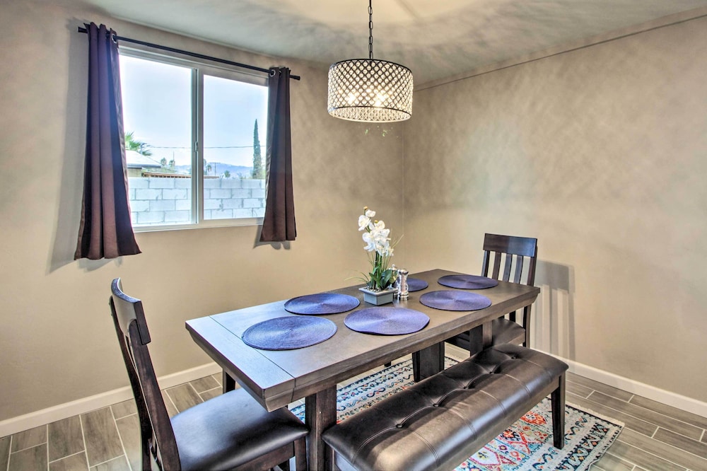 Charming Home ~ 7 Mi to Downtown Tucson!