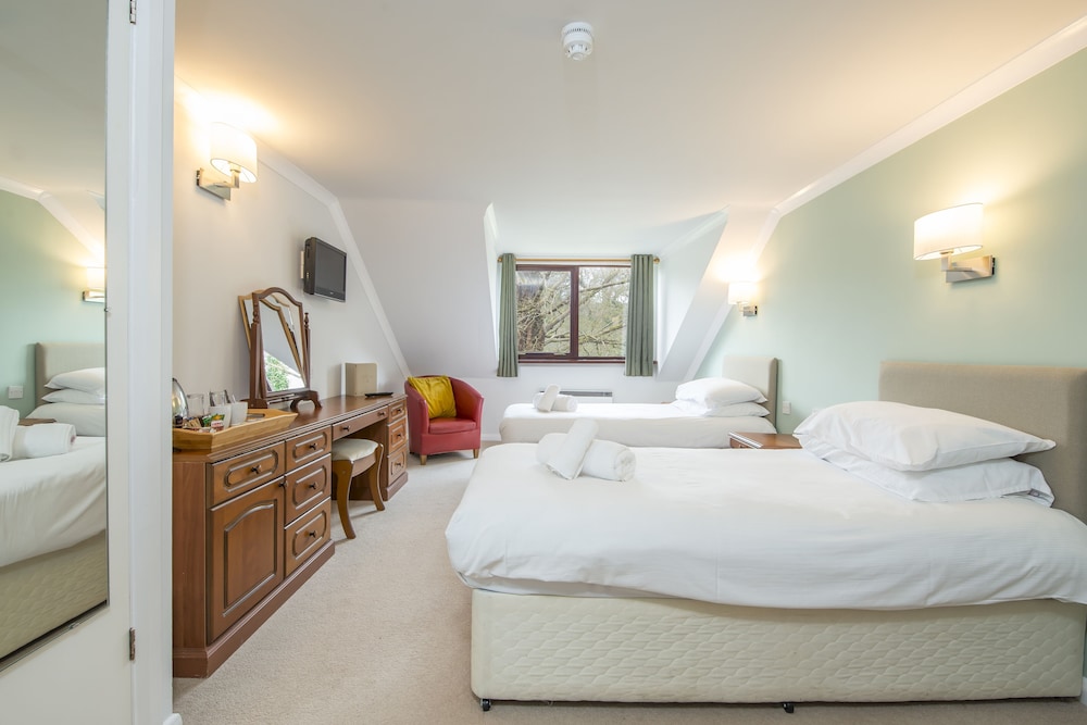 Trewern Arms Hotel