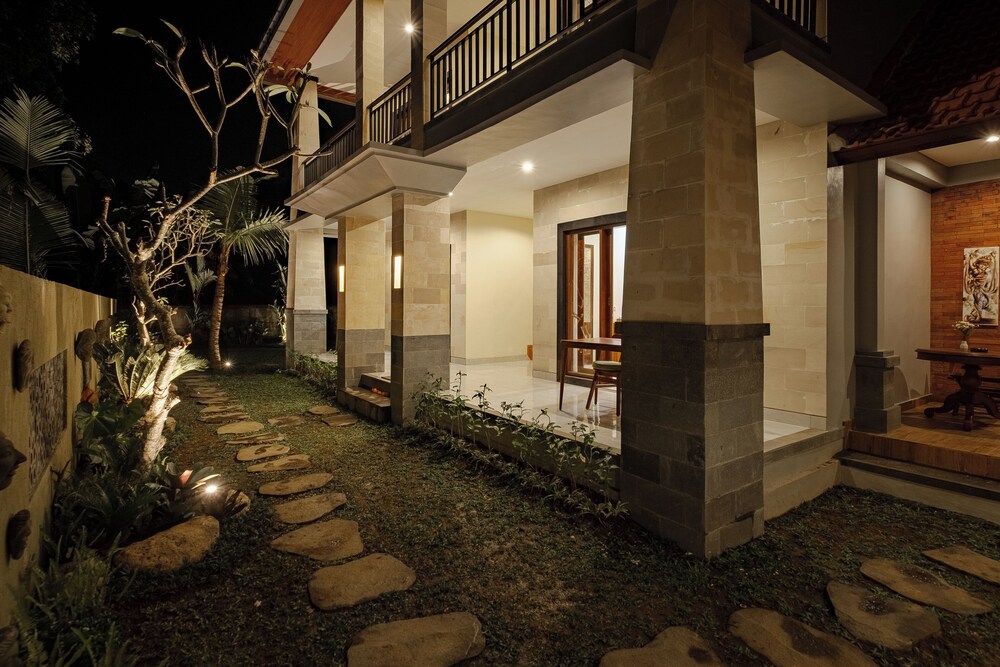 Ray Guest House