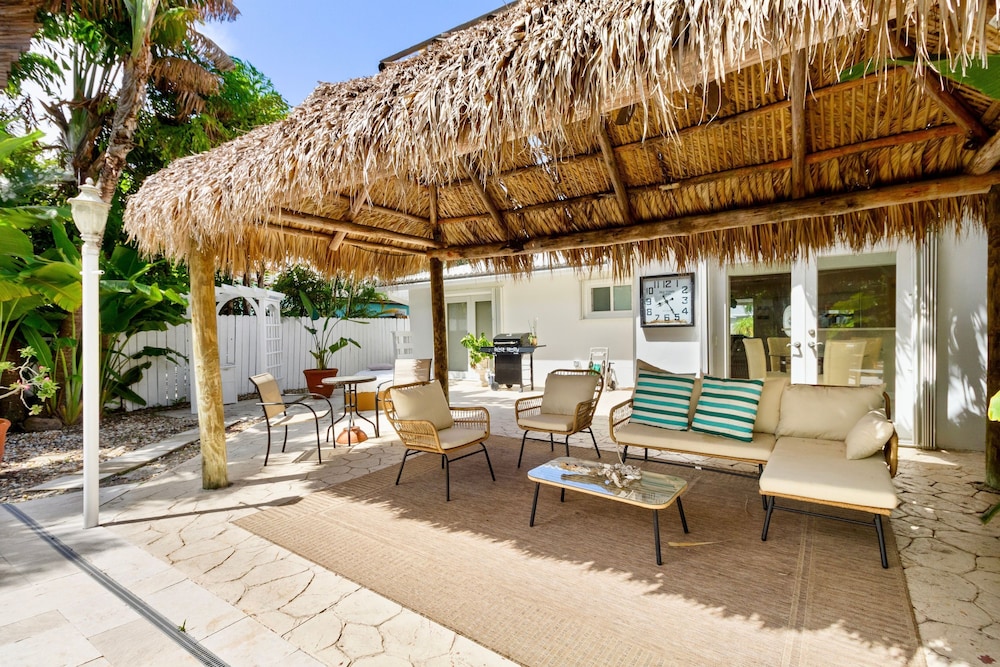 Fabulous Private Oasis With Lgbtq Resort Access