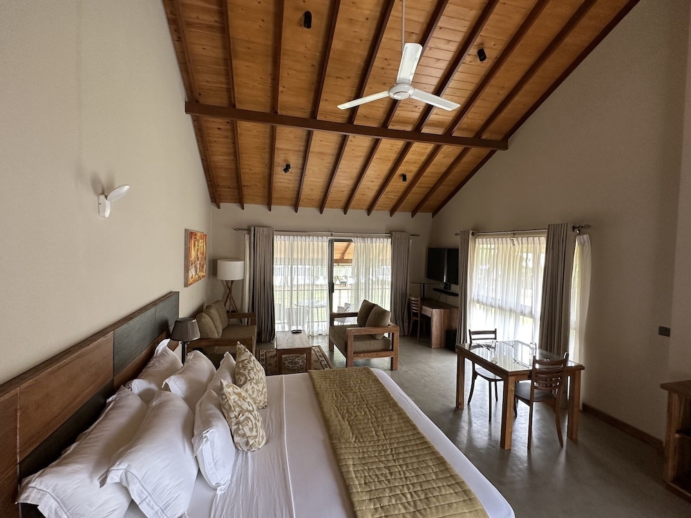 Allure Yala view 5