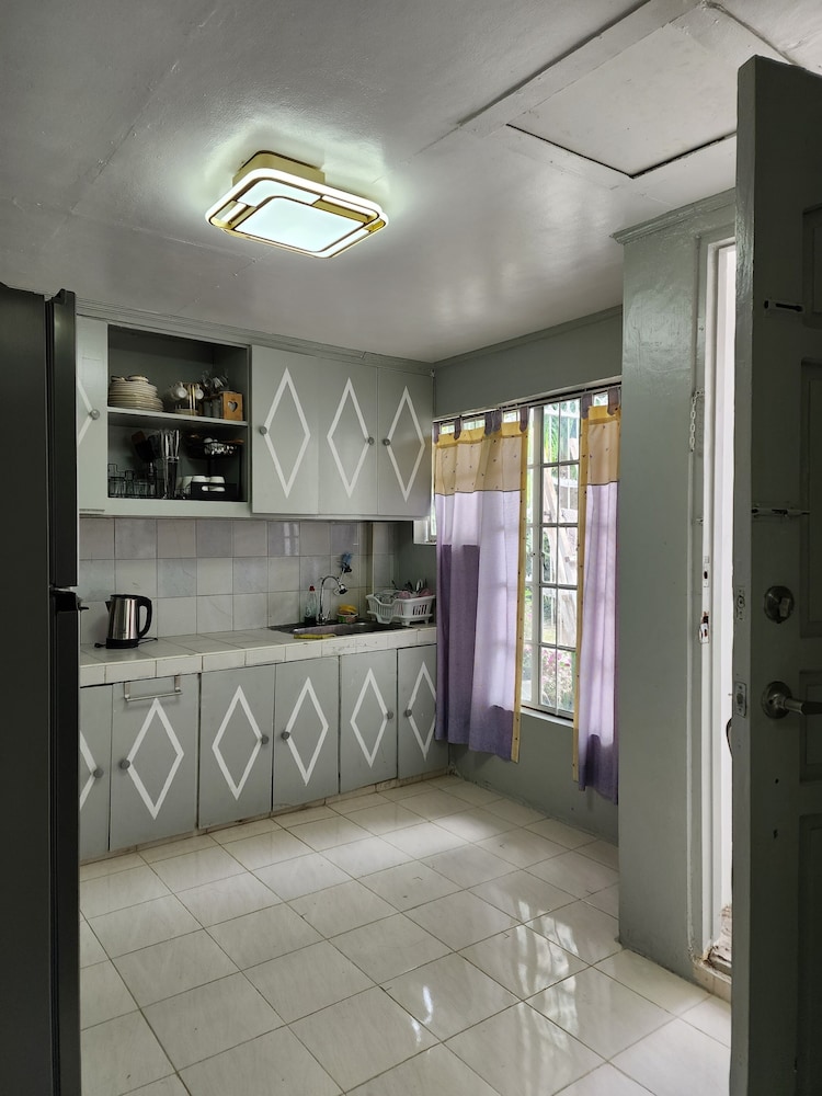 LUXURY HOME view 2