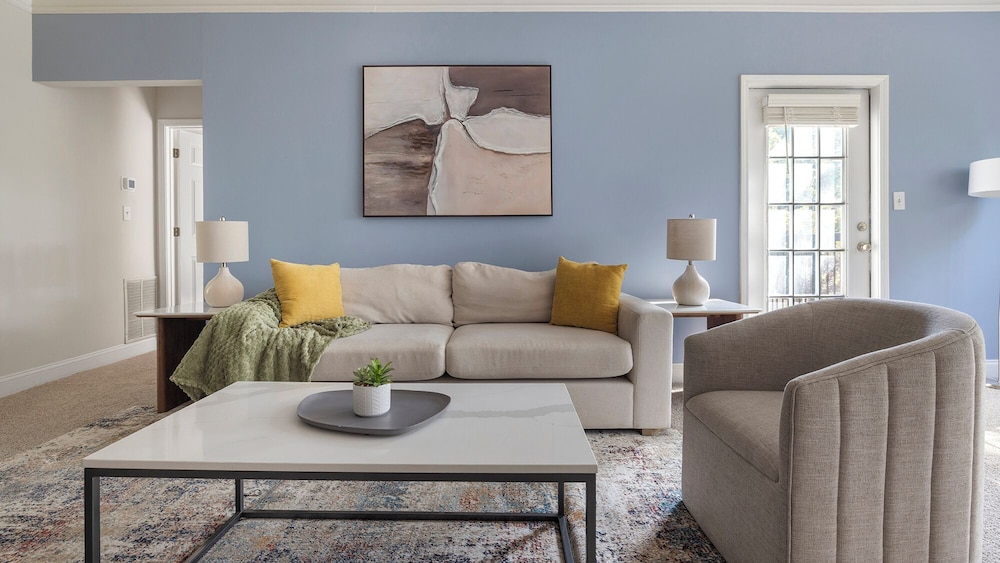 Landing Apartments - Atlanta