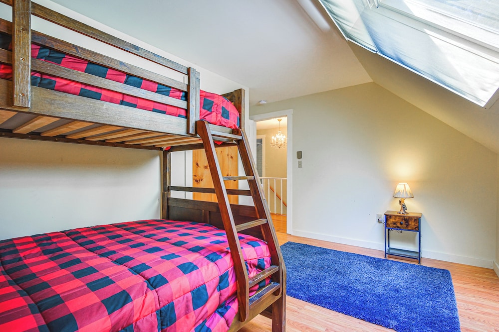 Outdoor-adventure Haven 14 Mi to Mount Snow Skiing