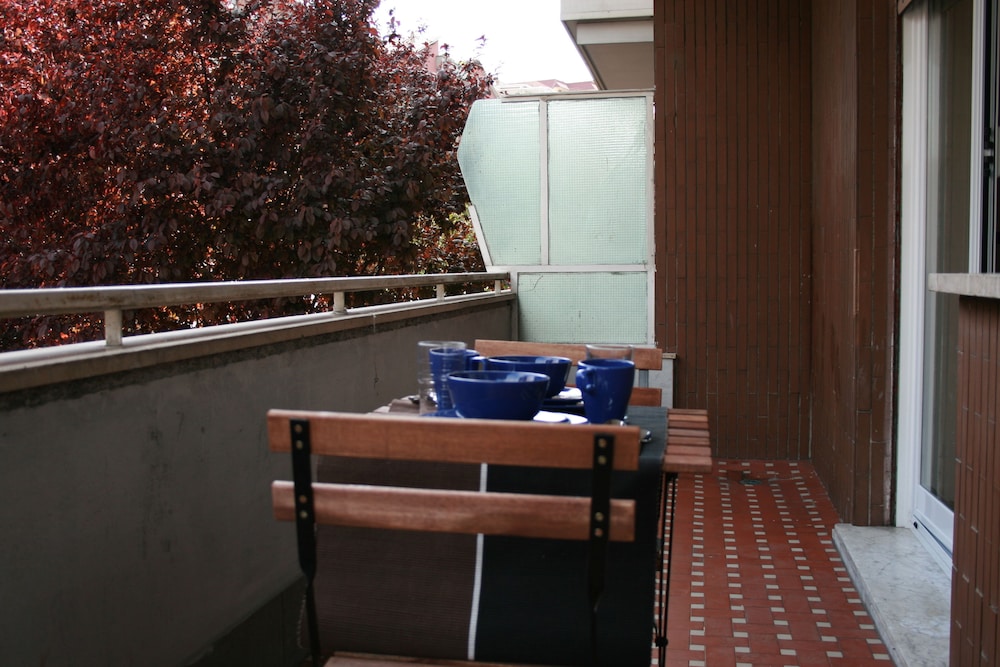 LT Rooms