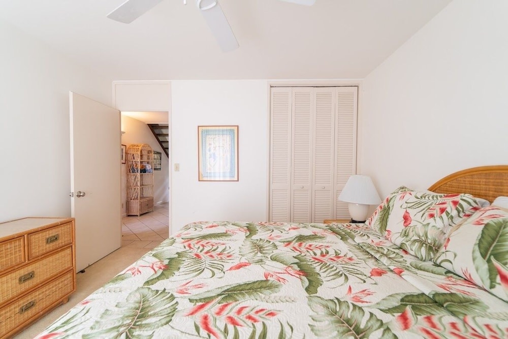 Turtle Bay Anthurium**ta-155327078401 2 Bedroom Condo by RedAwning