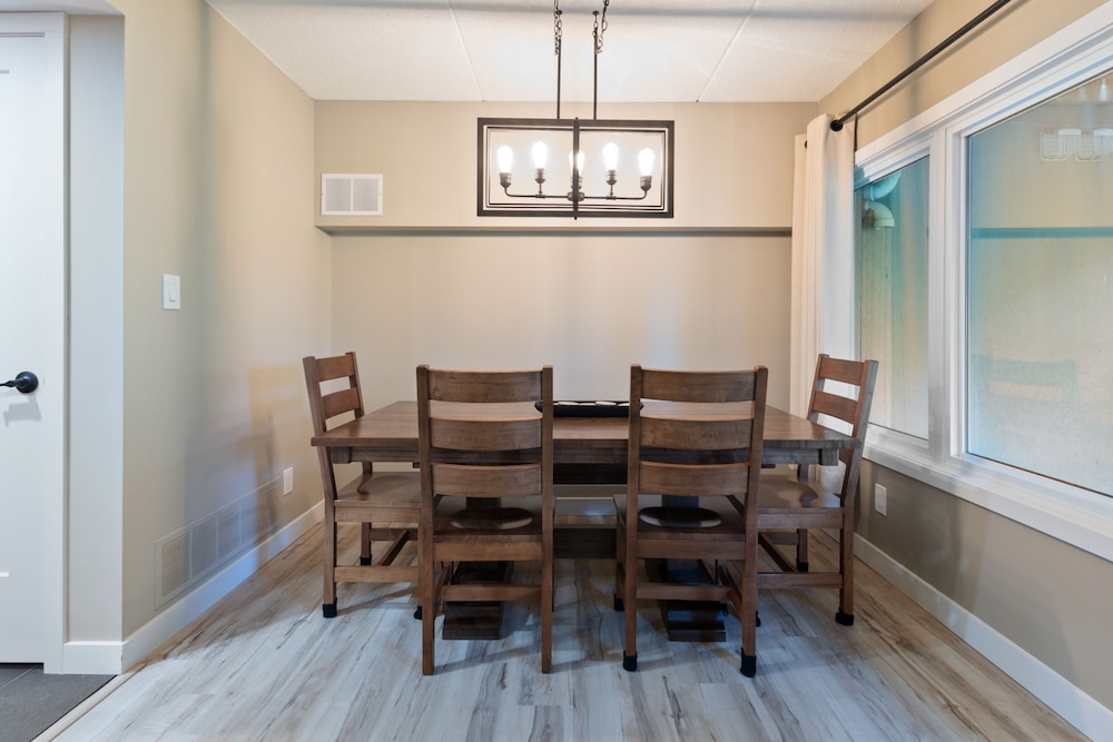 Wintergreen Condos