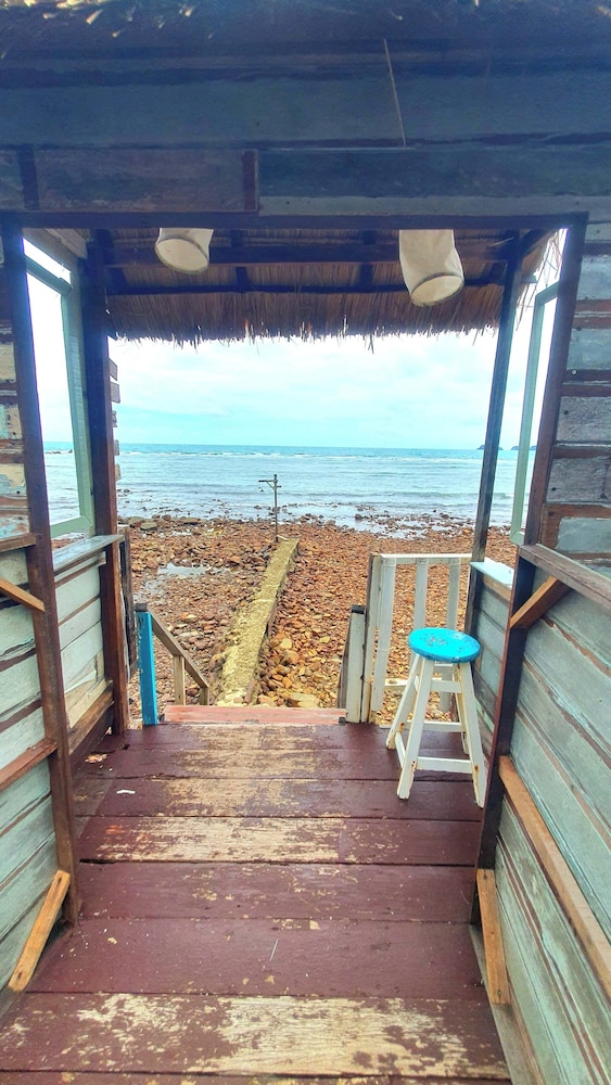 Kohchang 7 seaview bungalow
