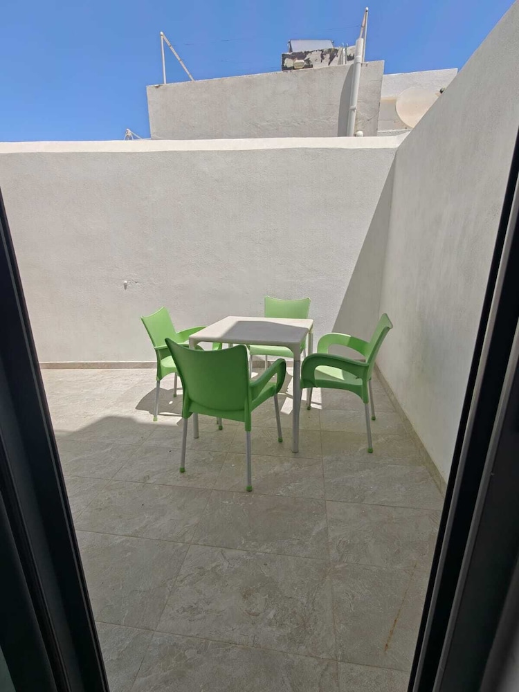 Pembroke Double Room with Private Bath