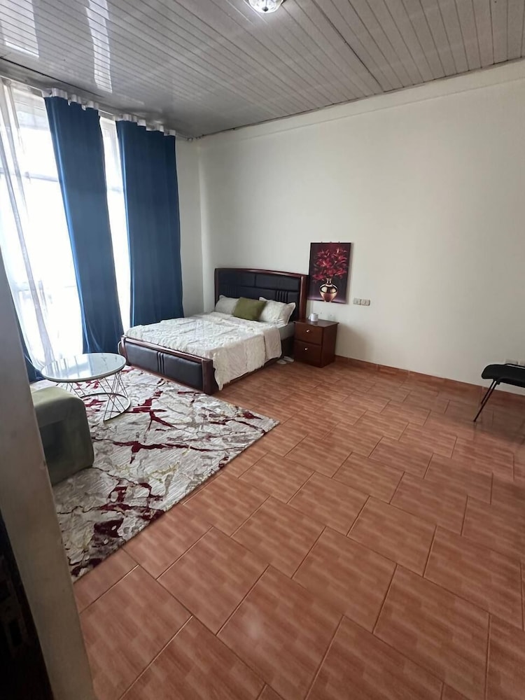 UNIQUE GUEST HOUSE