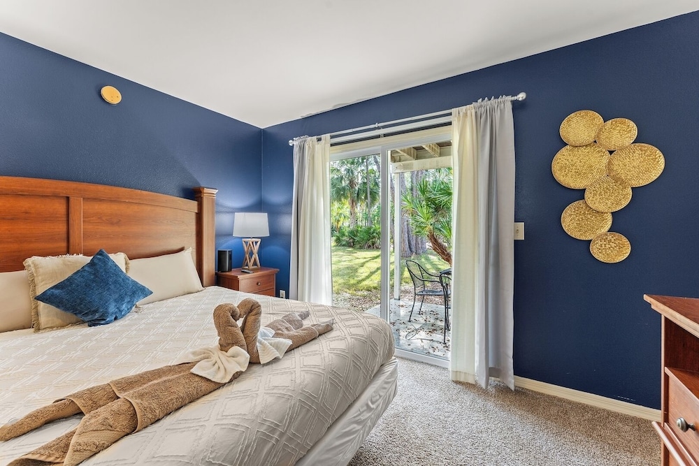 3-br Condo Near Disney Family-friendly Retreat