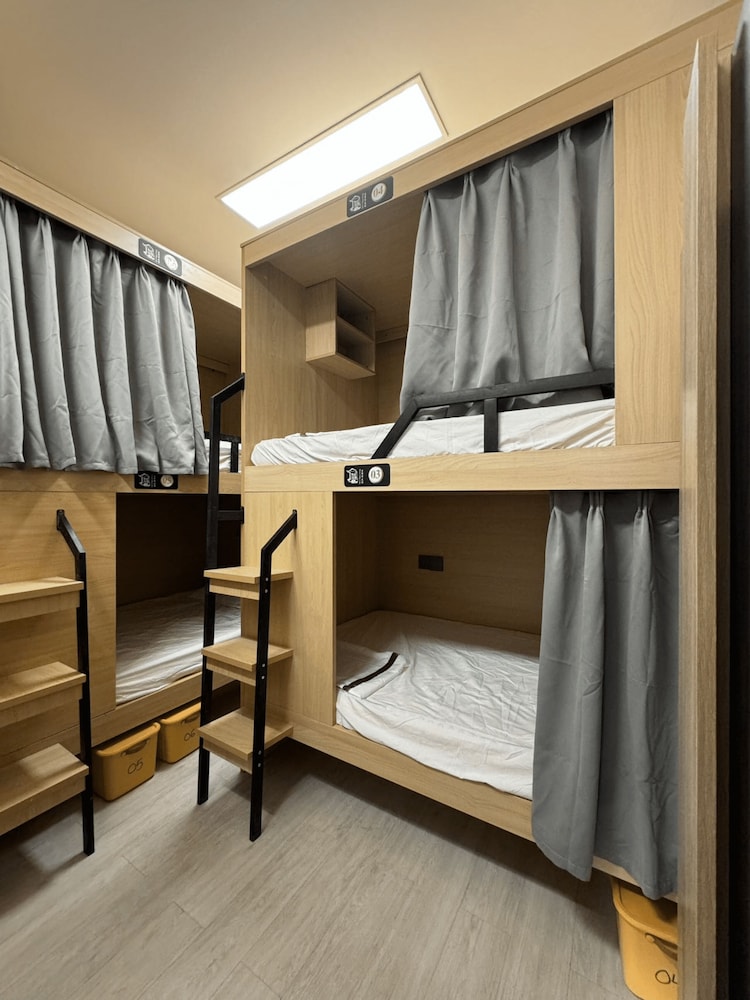 First Villa Life Hostel