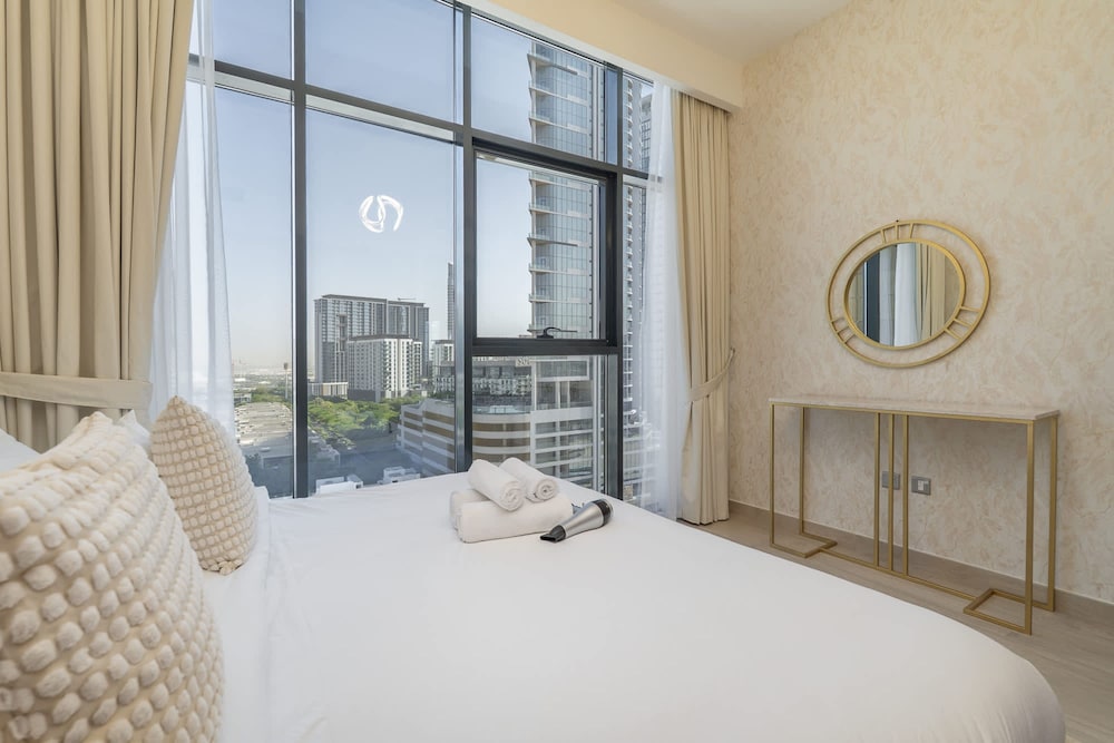 Eye-catching 1 Bedroom in Azizi Riviera